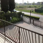 Perla Del Lago Rent Apartments