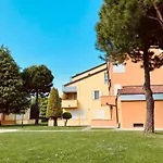 APT 4 Garden Ville Sirmione