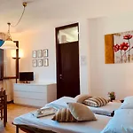 Azalea Apt Sirmione