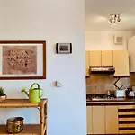 Azalea Apt Sirmione