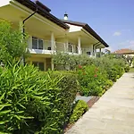 Giulia Luxury Apartment