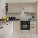 Hygge Family Apartment - One Step Away From The Lake!!!