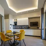 Lakeview Apartment Primea