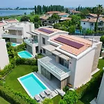 Magic Bay Villa