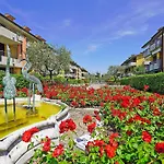 Villaggio Dei Fiori - Viola - Gardagate