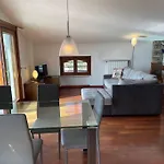 Attico Fronte Lago Con Vista Mozzafiato