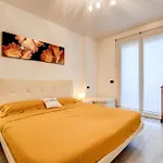 Mgh La Castellana Lake View Apartment B4