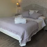 Romantic Home