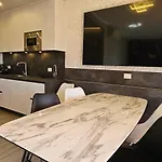 Casa Belvi - Family Appartement Lugana-Sirmione