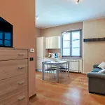 Sara Al Lago - Con Garage E Wifi