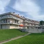 Seeblickwohnung Sirmione - Fronte Lago Mit Privatsteg
