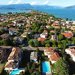 Parigi Apartment - 200M Dal Lago Con Vista Piscina