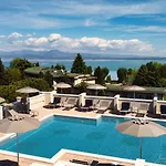 International Rooms & Apartments