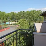 Villa Aurora