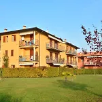 Sarno Apartments Via Tintoretto