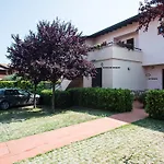 Residenza Le Vele Sirmione Con Giardino E Piscina