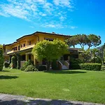 Sirmione Beach Apartment