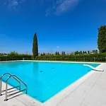 Sirmione Beach Apartment