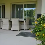 Sirmione Park View Luxury Apartments