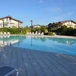 Royal Apartments Garda