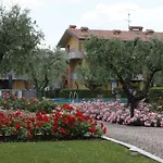 Gardenia Holiday Home