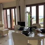 5 Star Sirmione With Private Beach And Garage