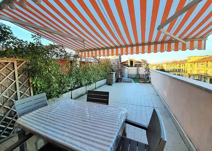 Il Torchio Rooftop Apartment With Wide Terrace