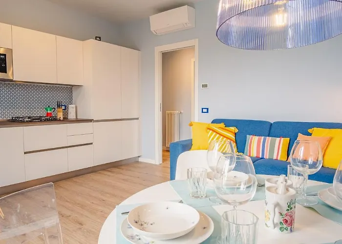 Blue Suite Apartment - Italian Homing