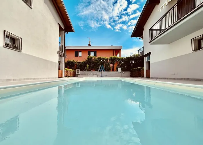 Rea Apartment - 500 M Dal Lago Di Garda - Sirmione