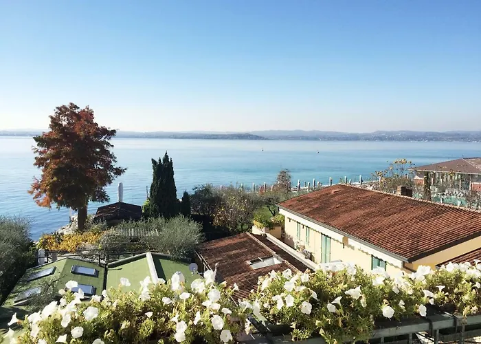 71 Via Vittorio Emanuele, Vista Lago E Terme