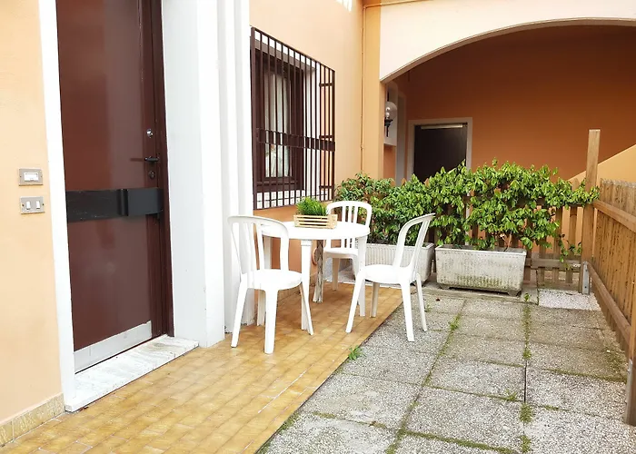 Bright Apartments Sirmione -Sorgente Pool 1