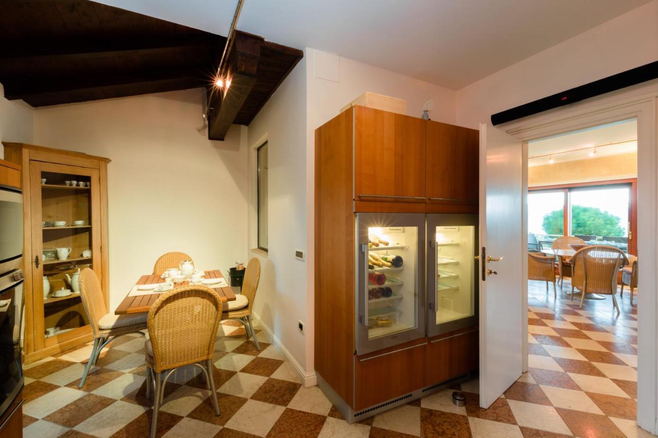 Front Luxury (adults Only) Villa