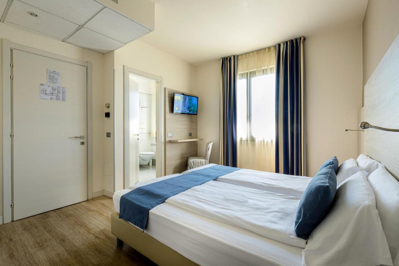 Hotel Arena 3* Sirmione