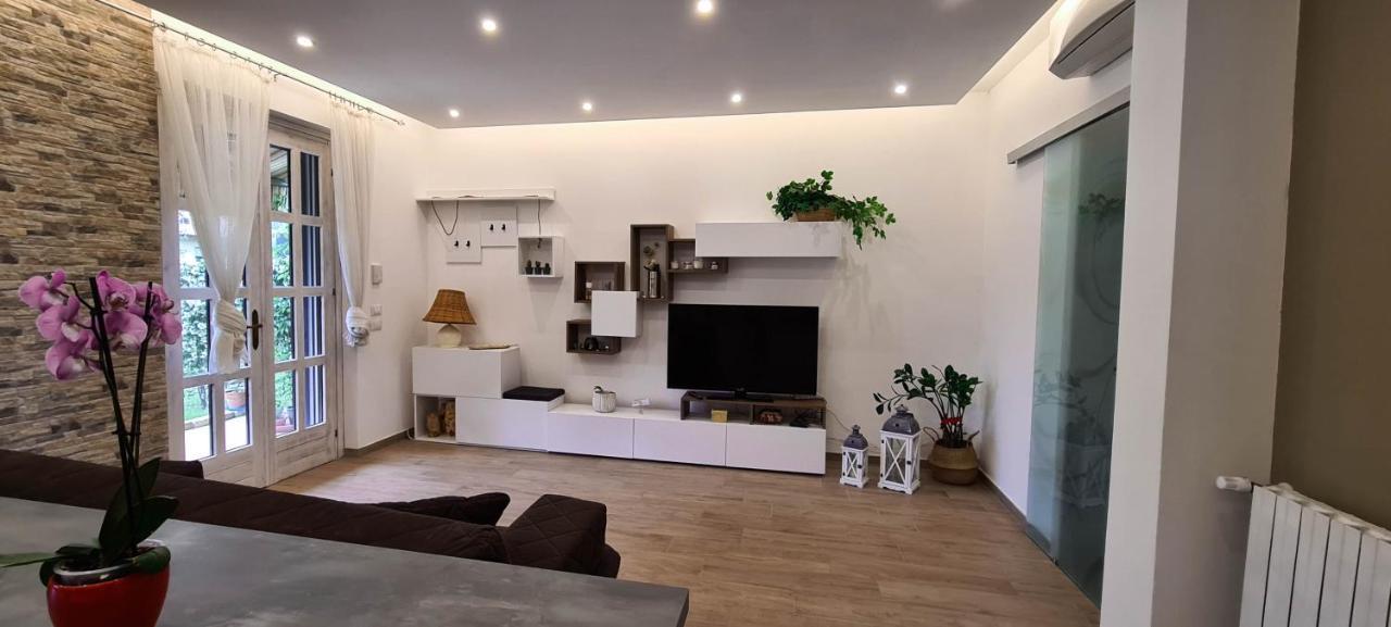 Apartment ' S Flower- Cir 017179-cni-00423