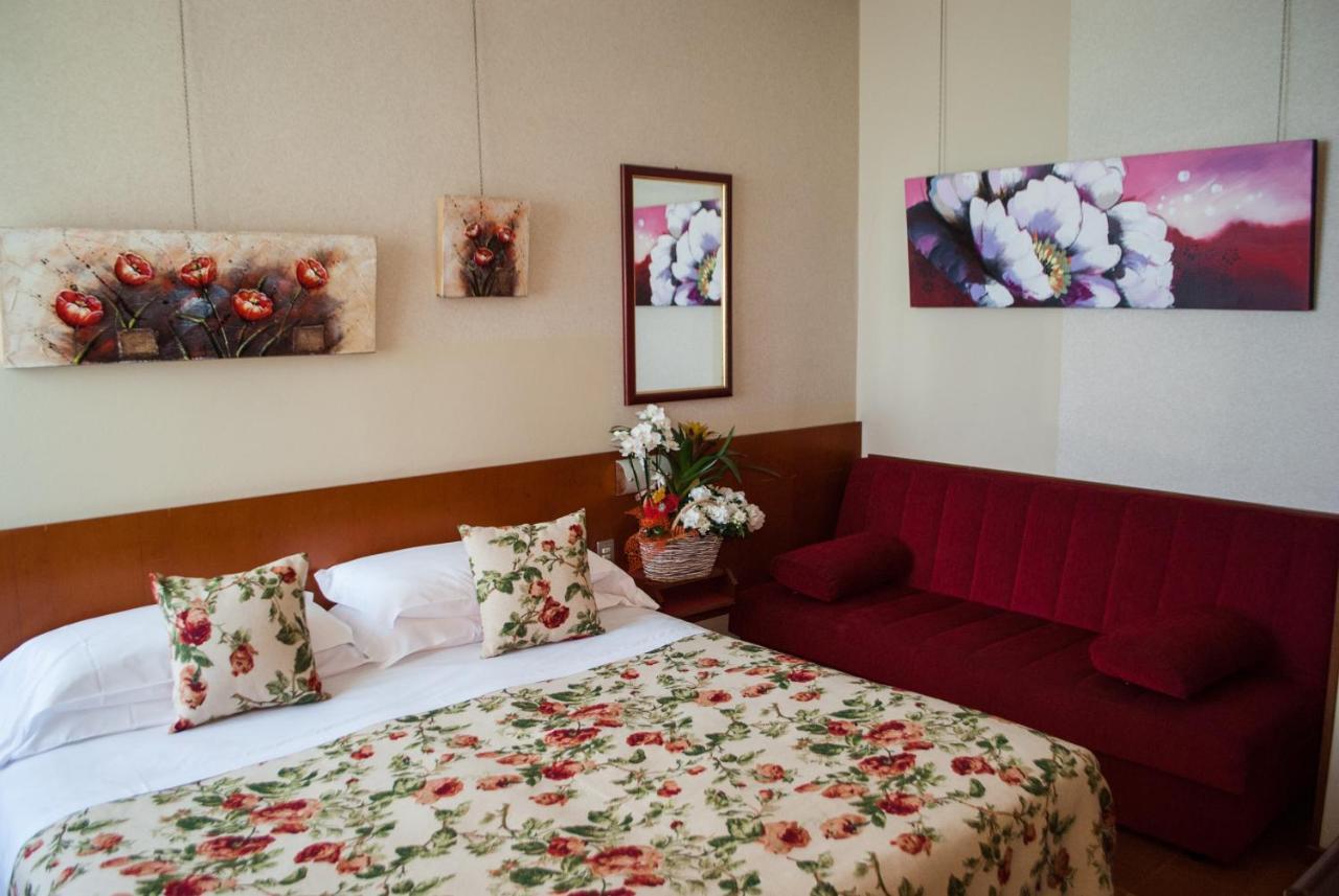 Hotel Grifone 2*
