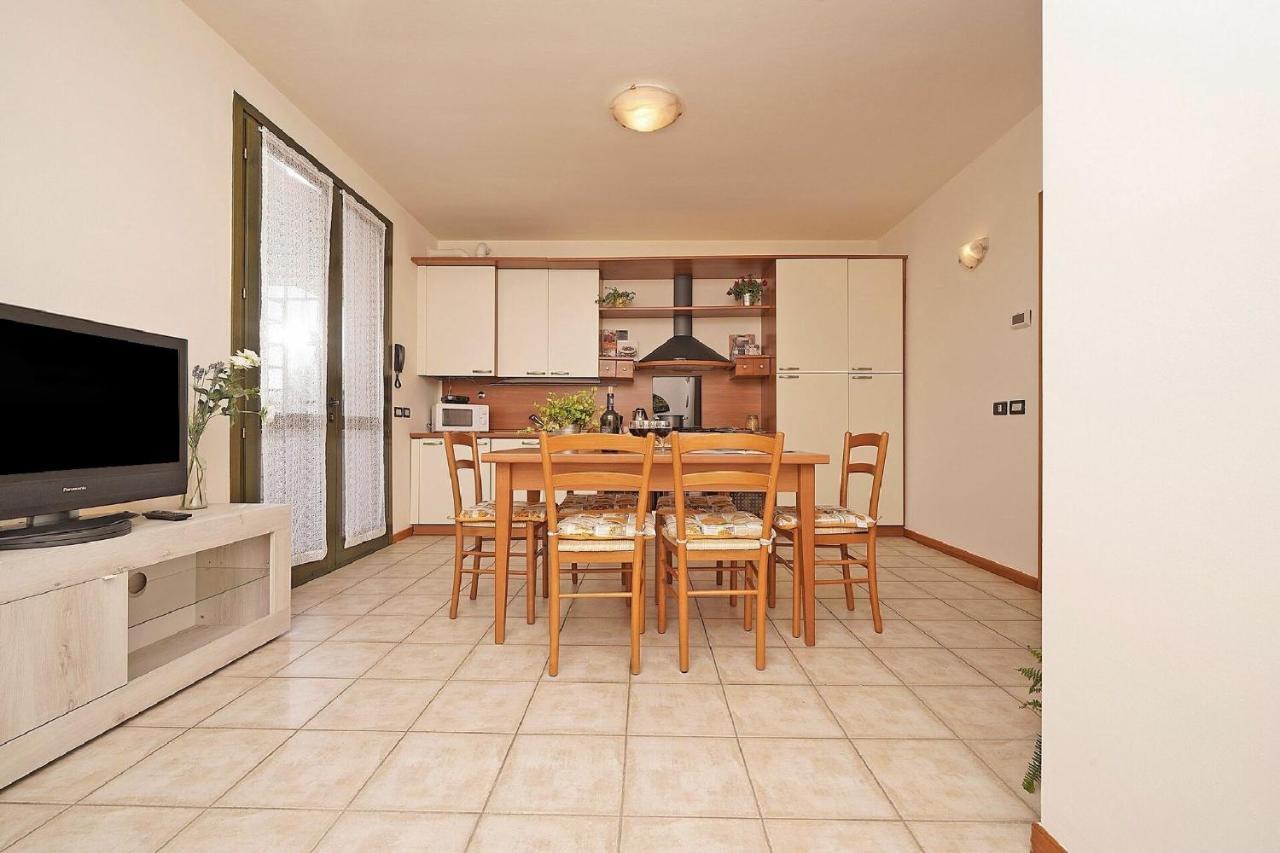 Arcobaleno Apartment *