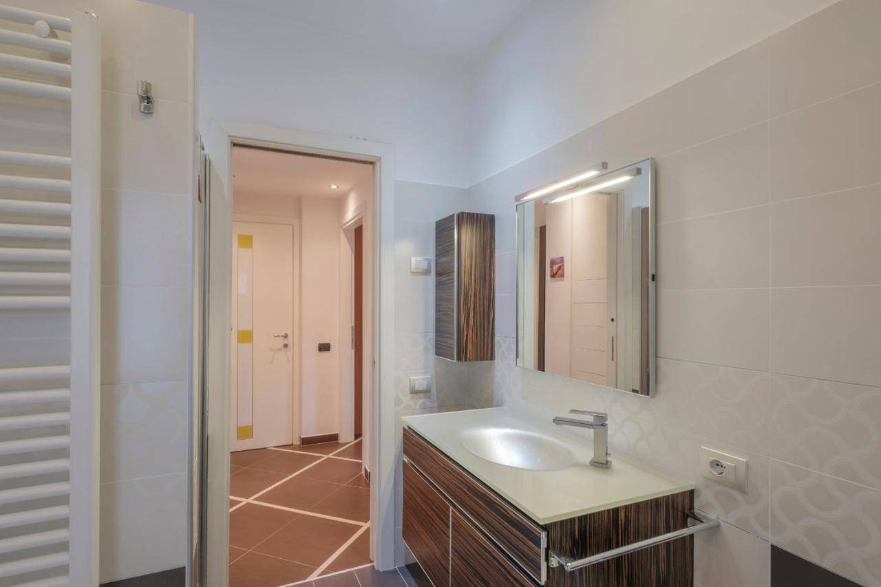 Aura - 2 Bedrooms