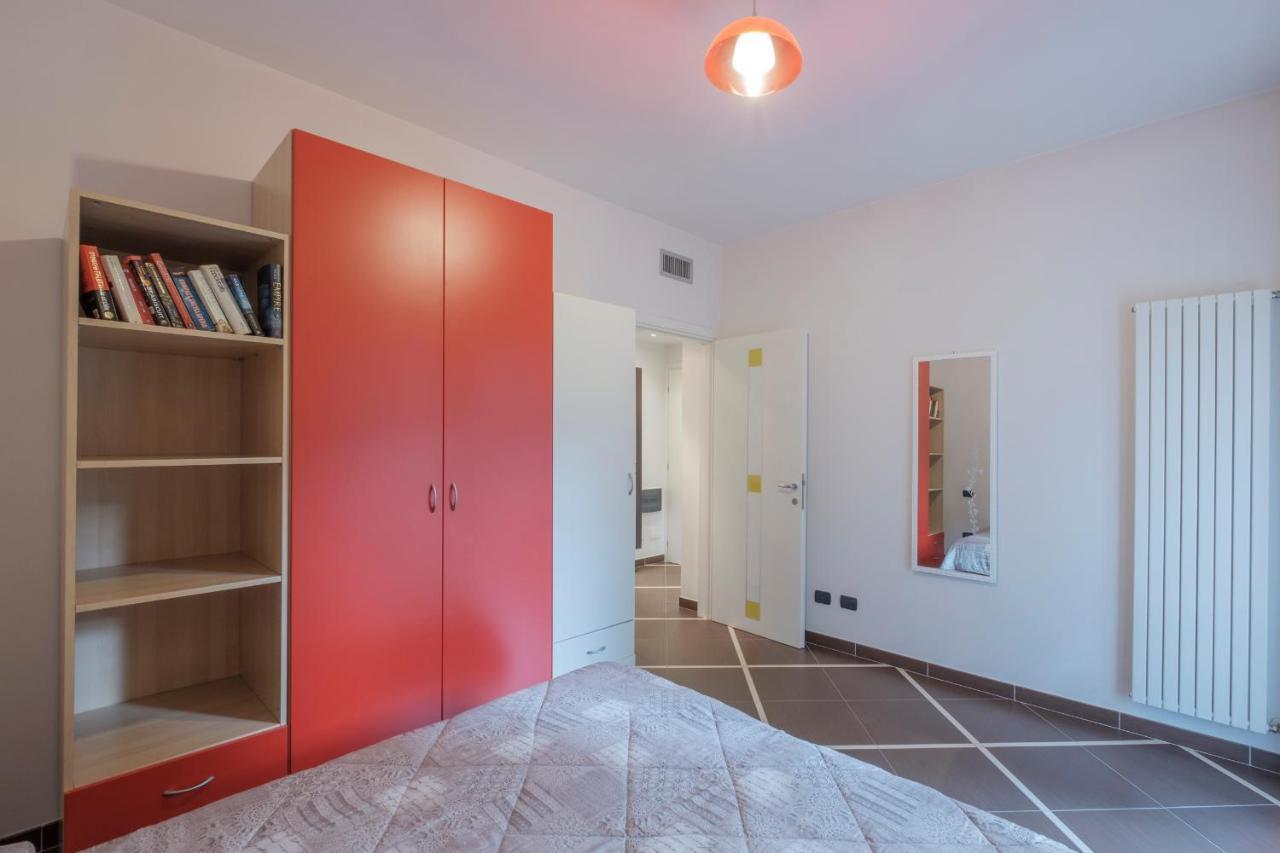 Aura - 2 Bedrooms *