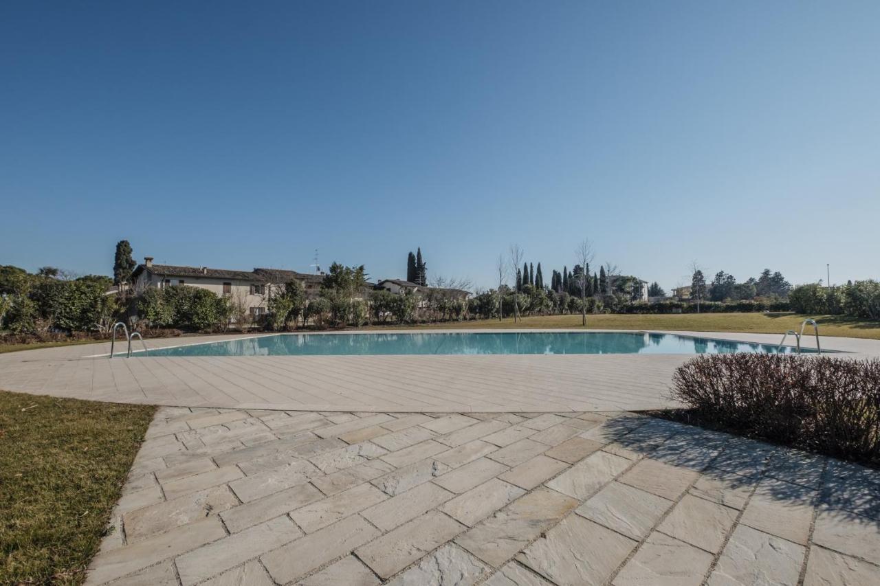 Apartment Garda Relax - View *