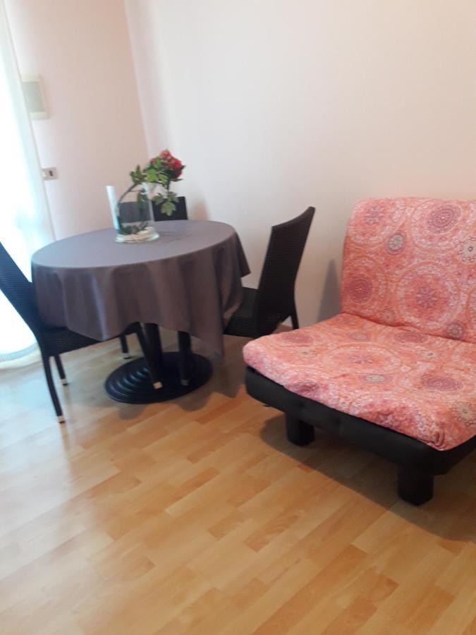 Alba Apartment *
