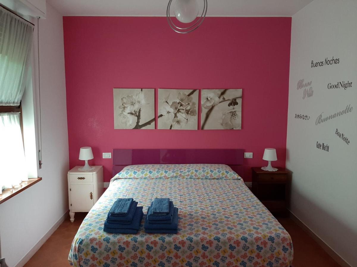 Genziana - Con Vista Piscina E Garage Appartamento Sirmione