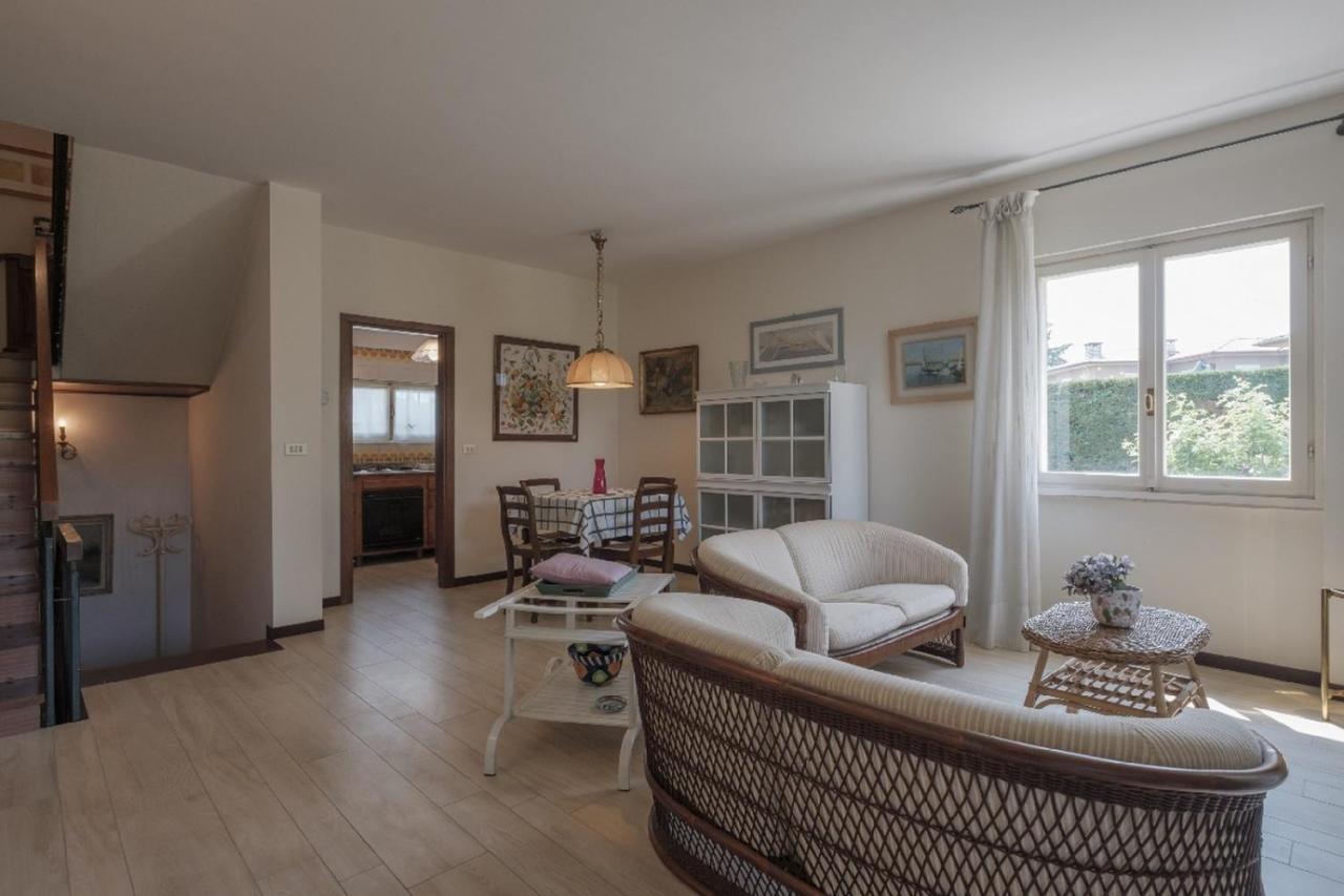 Daniela - A Due Passi Dalla Apartman Sirmione