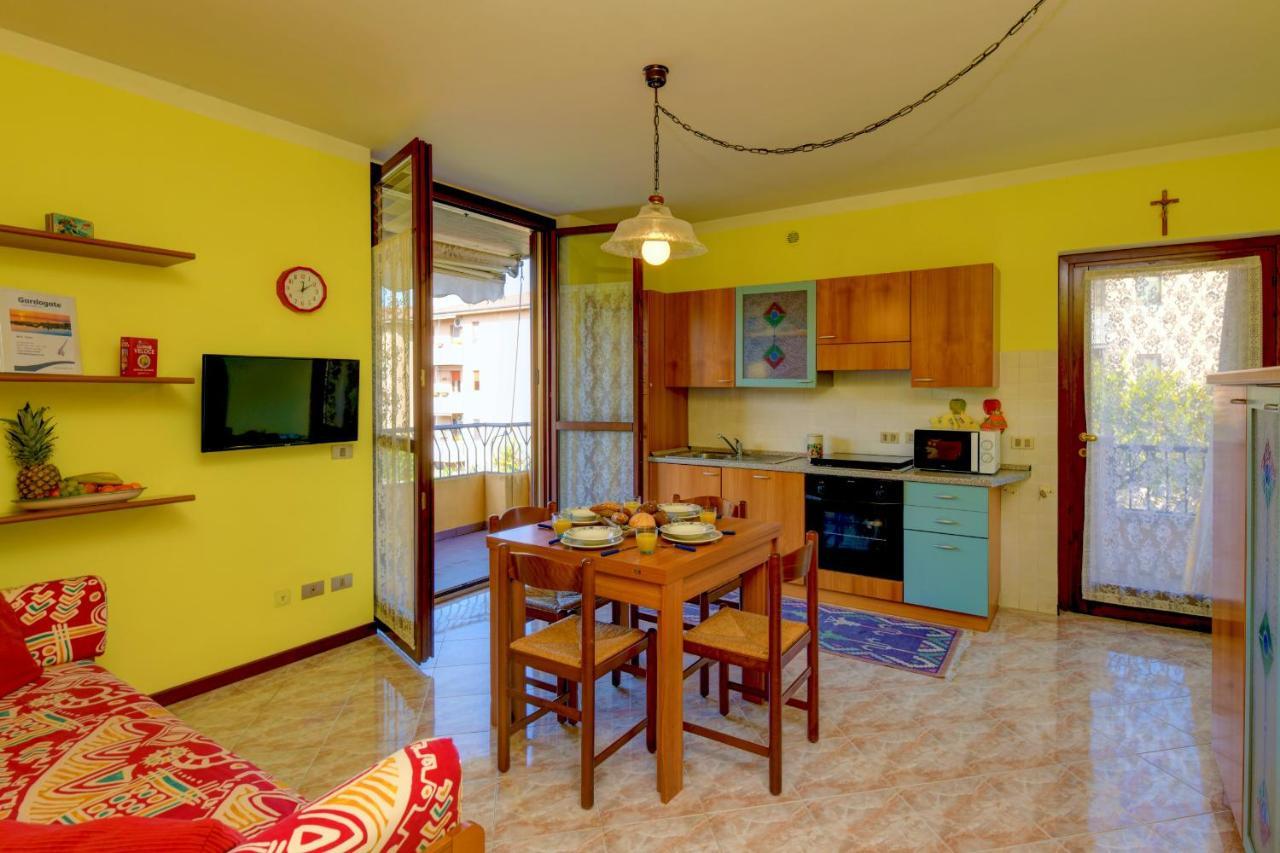 Apartment Villaggio Dei Fiori - Viola - Gardagate