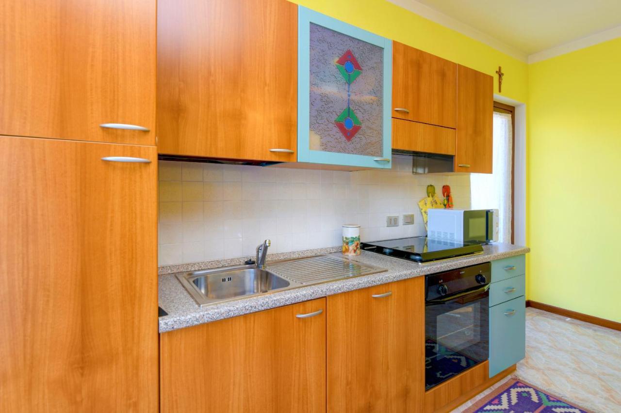 Apartment Villaggio Dei Fiori - Viola - Gardagate Sirmione