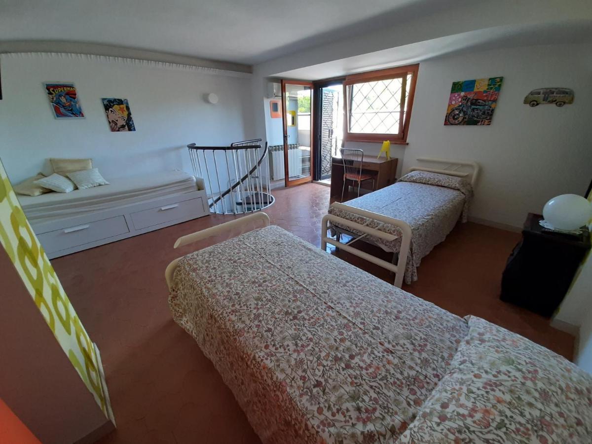 Genziana - Con Vista Piscina E Garage Appartamento Sirmione