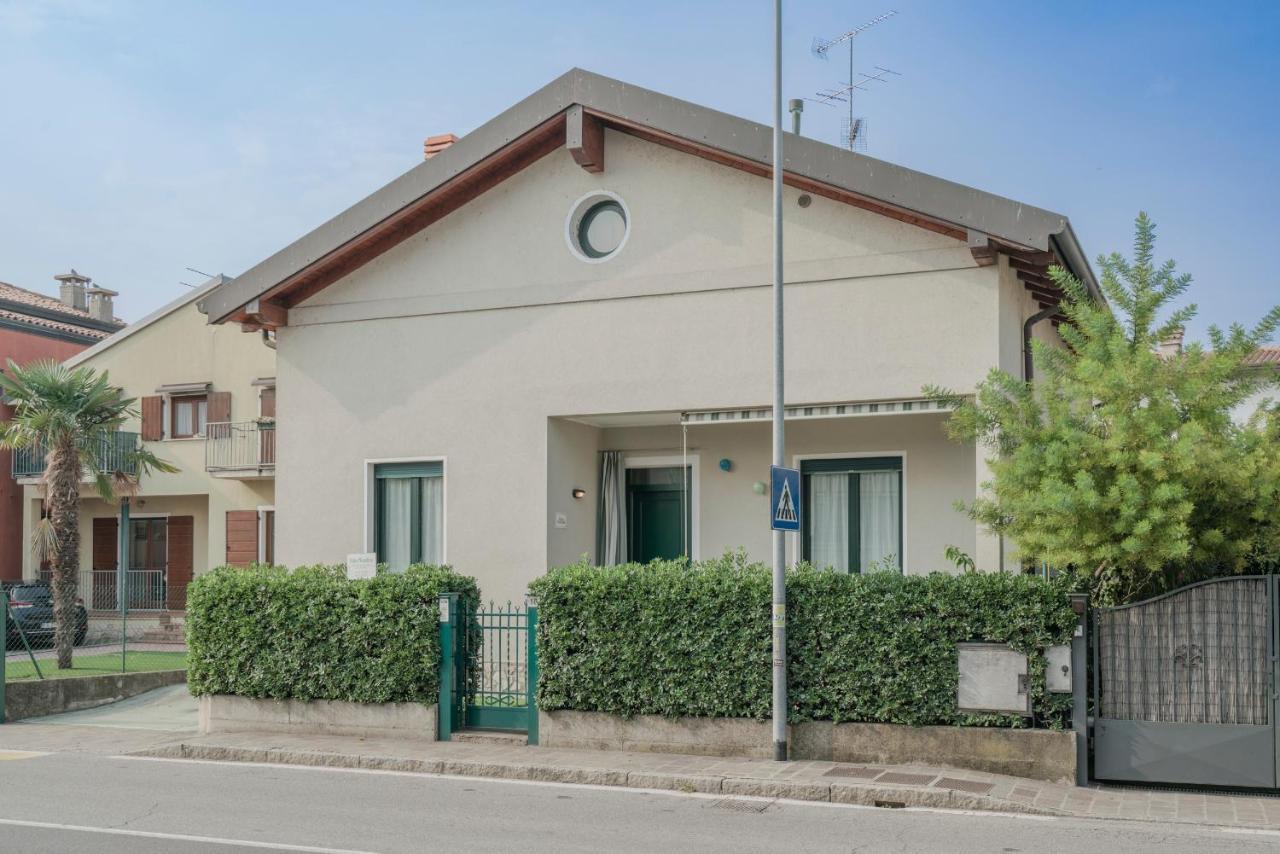Natalina - A 100 Metri Dalle Terme Virgilio Ferienhaus Sirmione