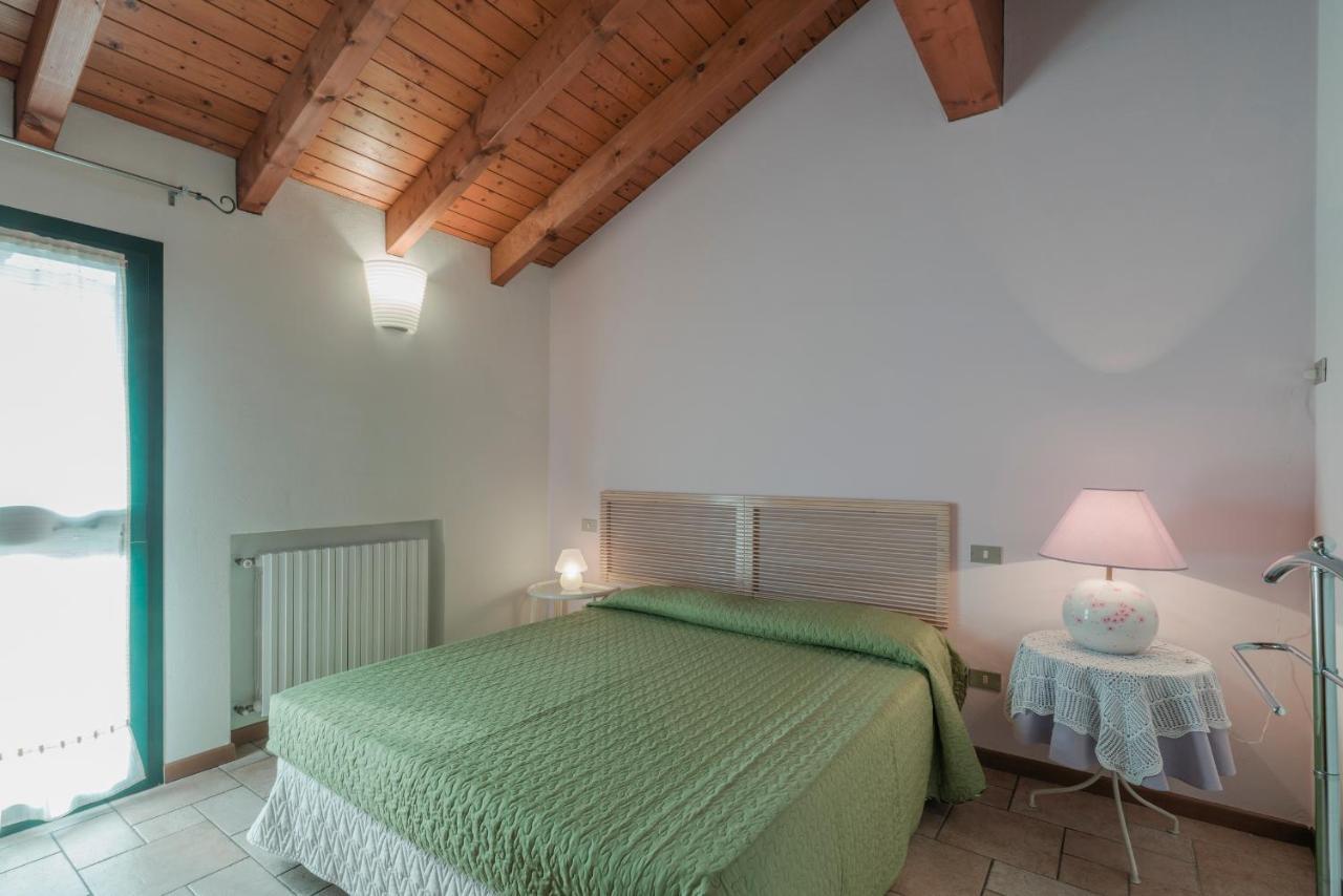Natalina - A 100 Metri Dalle Terme Virgilio Ferienhaus