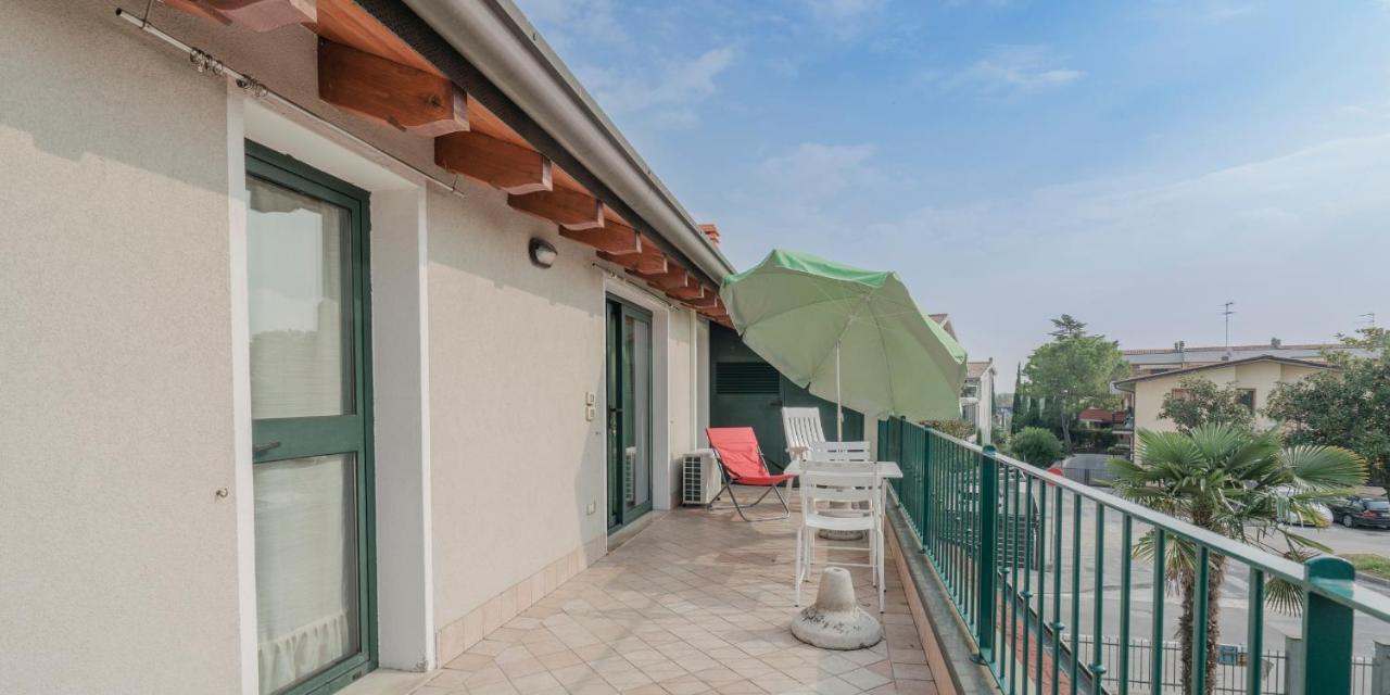 Natalina - A 100 Metri Dalle Terme Virgilio Ferienhaus *