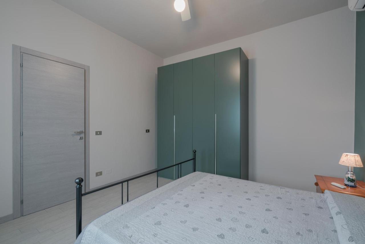 Natalina - A 100 Metri Dalle Terme Virgilio * Sirmione