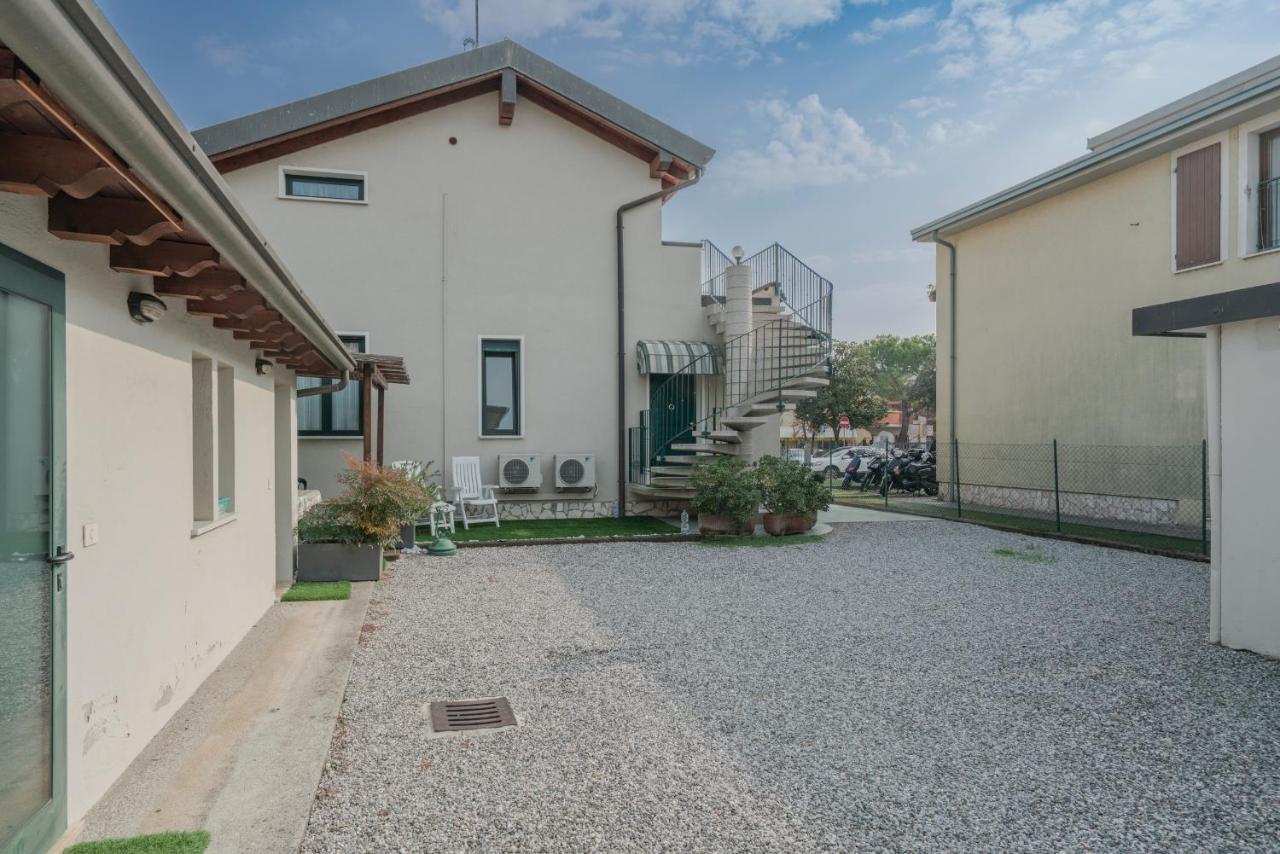 Natalina - A 100 Metri Dalle Terme Virgilio
